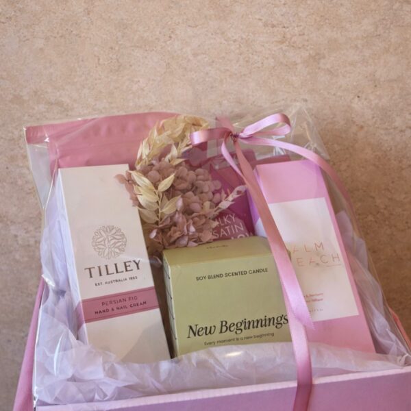 GIFT HAMPERS