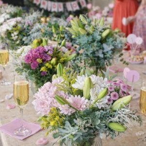 Alternative view of BLOOMS & BUBBLES 🥂🌸